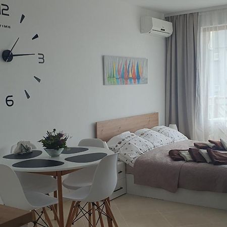 Mm Complex Apartment Primorsko Exterior photo